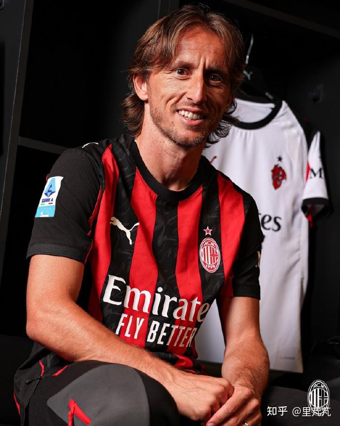 塞韦里奥：我对妈报喜说要去踢顶级联赛，但坏消息是在乌克兰