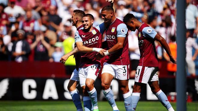 霍伊伦排曼联球员标志性庆祝动作：C罗坎通纳S级，自己A级