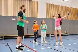 麻将中盘转型怎么判断（麻将中盘如何判断转型时机）